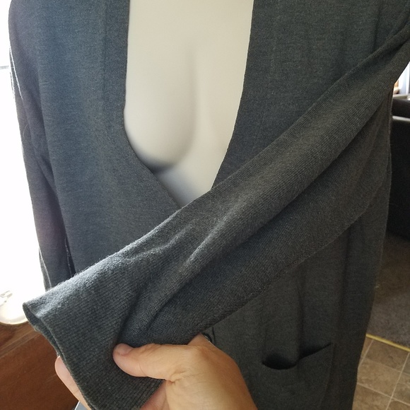 Sweater - Picture 4 of 5